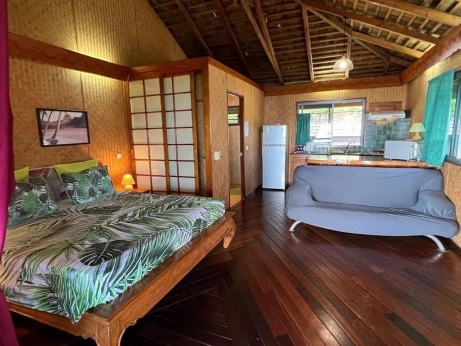 Tehuarupe Surf Studio 2 Haapiti Exterior foto